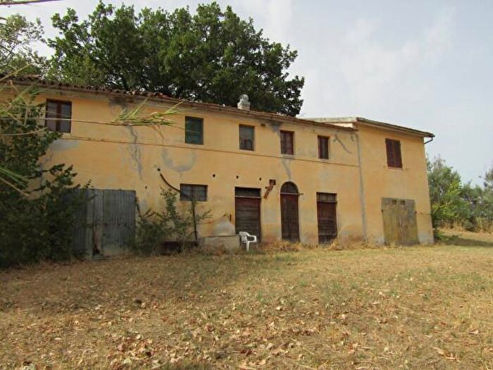 Casa con 6 locali in vendita in Via Serra, San Marcello