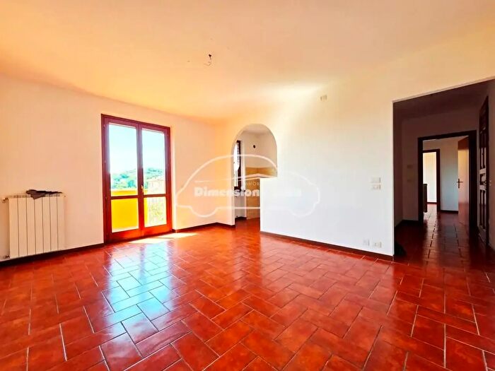 Appartamento trilocale in vendita in Porcari