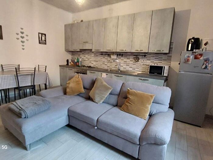 Appartamento bilocale in affitto in Corea, Livorno