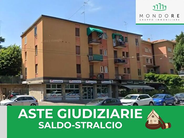 Appartamento bilocale in vendita in Via Toscana, Bologna