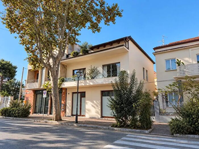 Appartamento bilocale in vendita in Viale Vincenzo Ercole Orsini, Giulianova