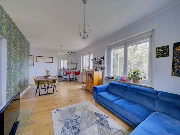 Appartamento trilocale in vendita in Strada del Bellardo, Torino