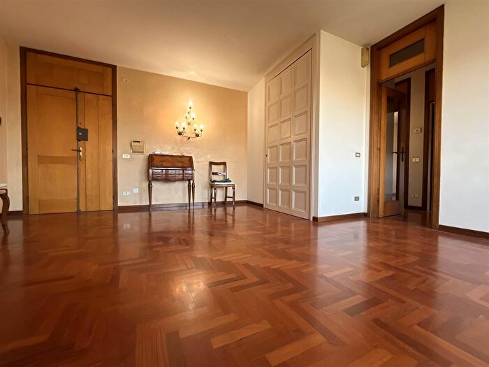 Appartamento trilocale in vendita in Vinci