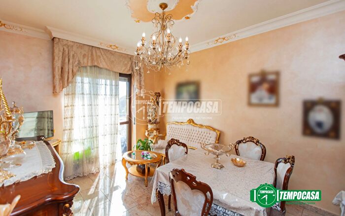 Appartamento trilocale in vendita in Viale Sicilia, Busto Arsizio