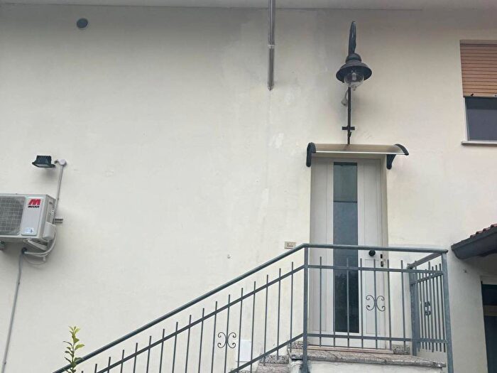 Appartamento quadrilocale in affitto in Via Pordenone, Aviano