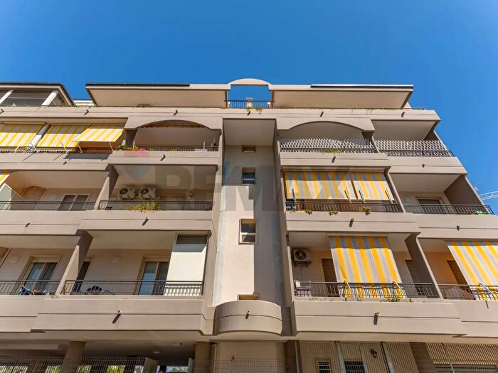 Appartamento quadrilocale in vendita in Via Angelo Postiglione, Bari