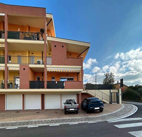 Appartamento con 6 locali in vendita in Castel Frentano