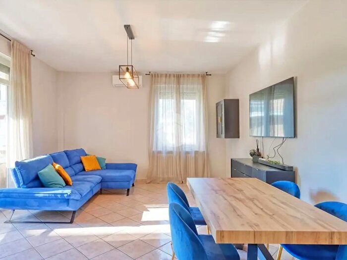 Appartamento trilocale in vendita in Via B Colleoni, Gallarate