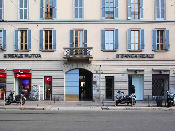 Appartamento bilocale in affitto in Corso San Gottardo, Milano