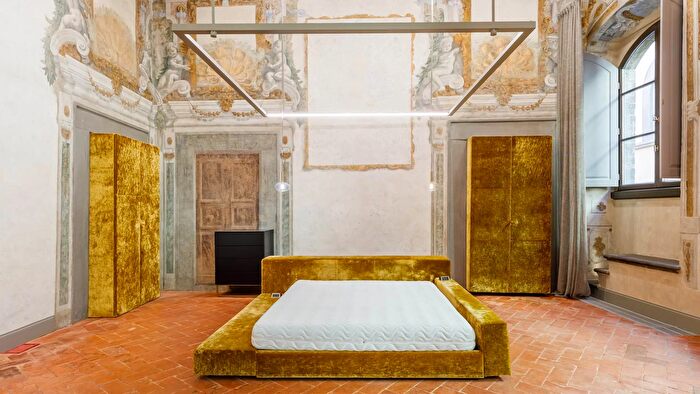 Appartamento con 7 locali in vendita in Firenze, Firenze