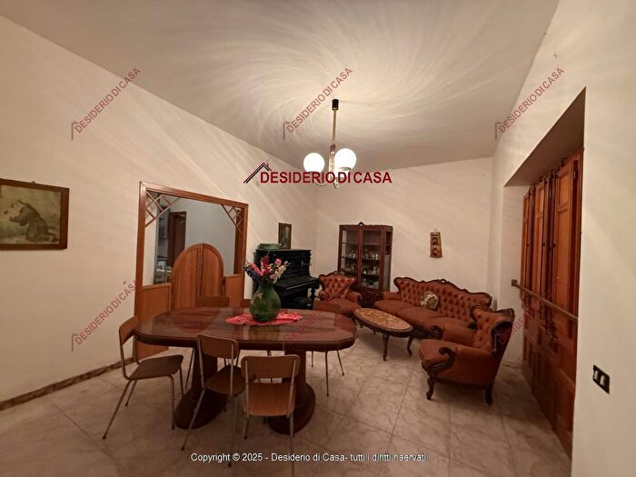 Casa con 5 locali in vendita in Via S Antonino Vecchio Carini Pa Italia, Carini