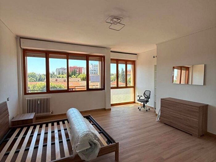 Appartamento quadrilocale in affitto in Via Svezia, Pisanova Pardi, Pisa