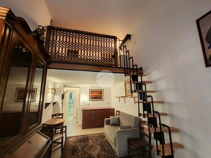 Appartamento monolocale in affitto in Via Baccina, Roma