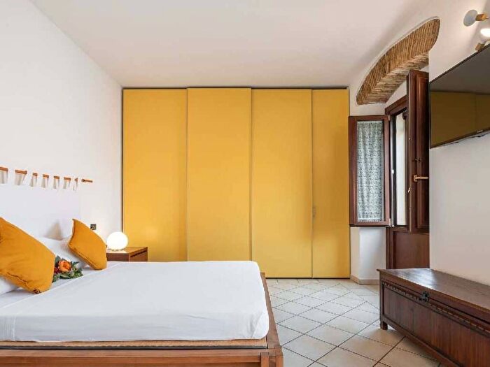 Appartamento quadrilocale in affitto in Via Barcellona, Marina, Cagliari
