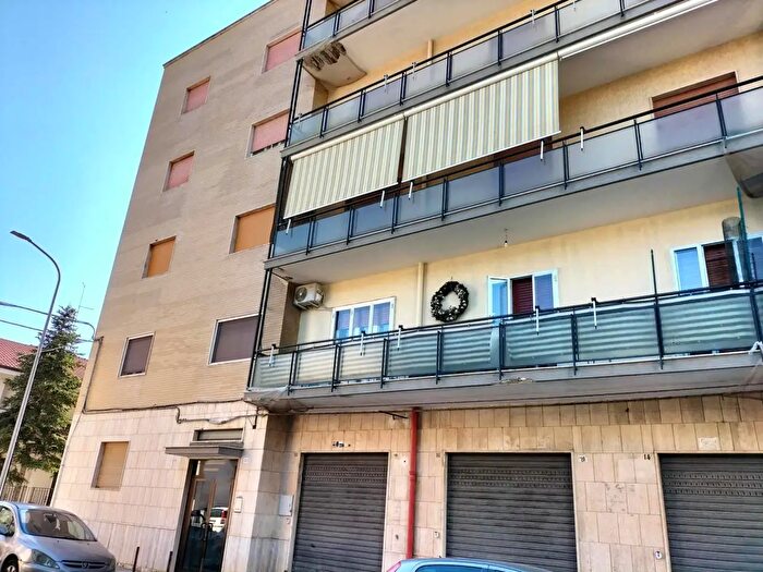 Appartamento trilocale in vendita in Via Francesco Caiati, Sannicandro Di Bari