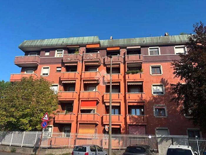 Appartamento bilocale in vendita in Via Tommaso Grossi, Rho