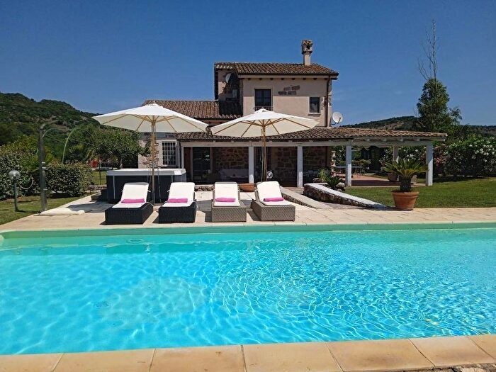 Casa con 6 locali in affitto in Centro, Frosinone