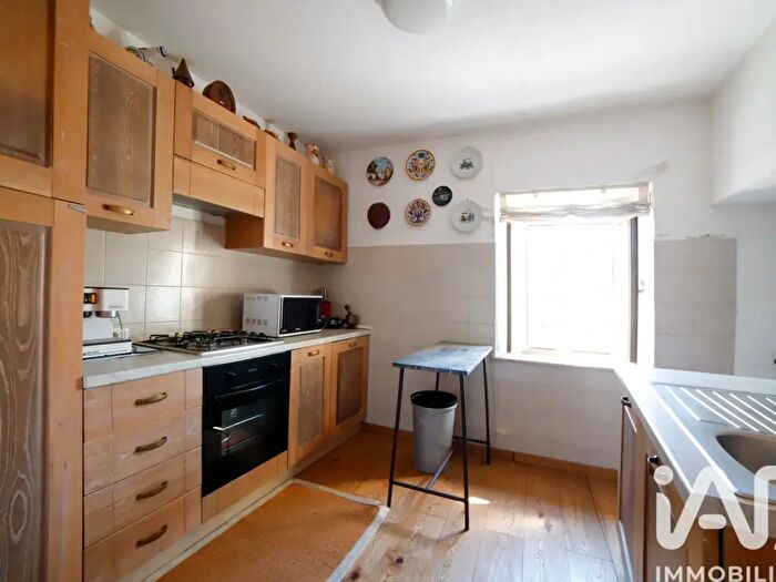 Casa con 6 locali in vendita in Via Pianetta, Castel Del Piano