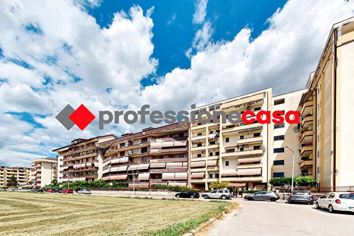 Appartamento quadrilocale in vendita in Via Palomba, San Nicola La Strada