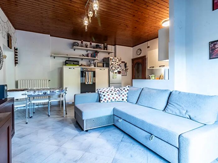 Appartamento trilocale in vendita in Via Roma, Borgo Tossignano