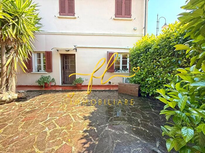 Appartamento trilocale in vendita in Rosignano Marittimo