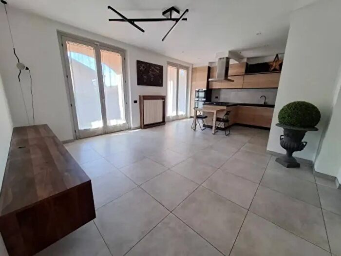 Appartamento trilocale in vendita in Via Monte Rosa, Bregnano