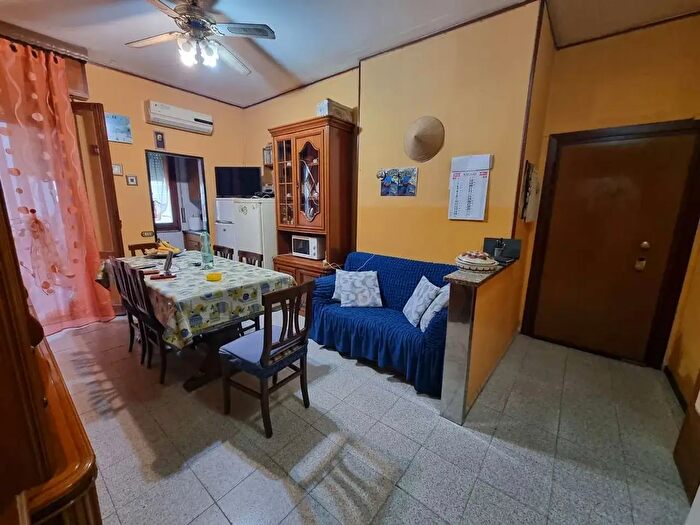 Appartamento bilocale in vendita in Via Giovane Italia, Limbiate