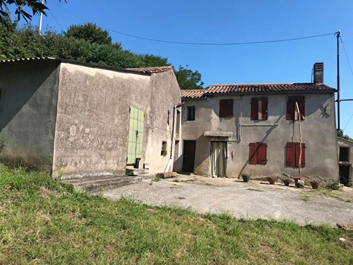 Casa con 5 locali in vendita in Via Monte Rosoleo, Albettone