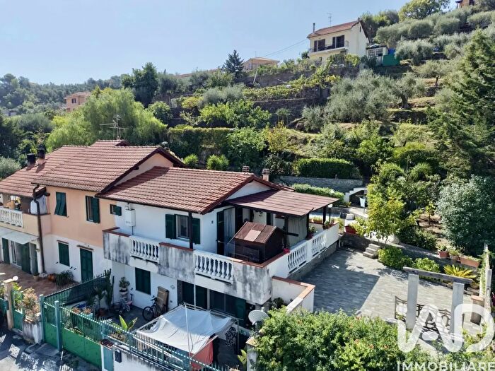 Appartamento trilocale in vendita in Via Marte, Imperia