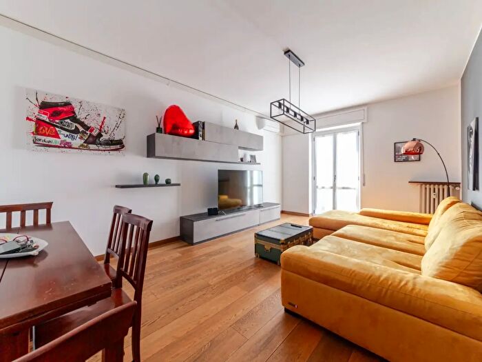 Appartamento trilocale in vendita in Via Giuseppe Ripamonti, Milano