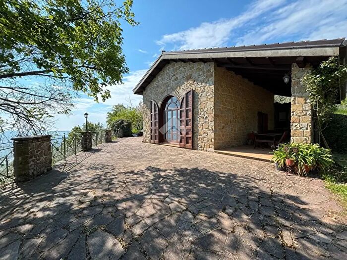 Casa con 5 locali in vendita in Via Empolitana, Genazzano