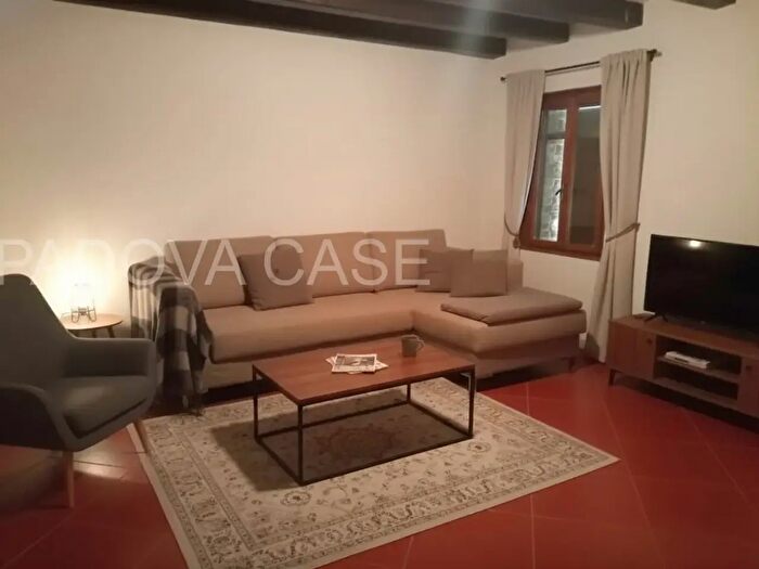Casa trilocale in vendita in Galzignano Terme