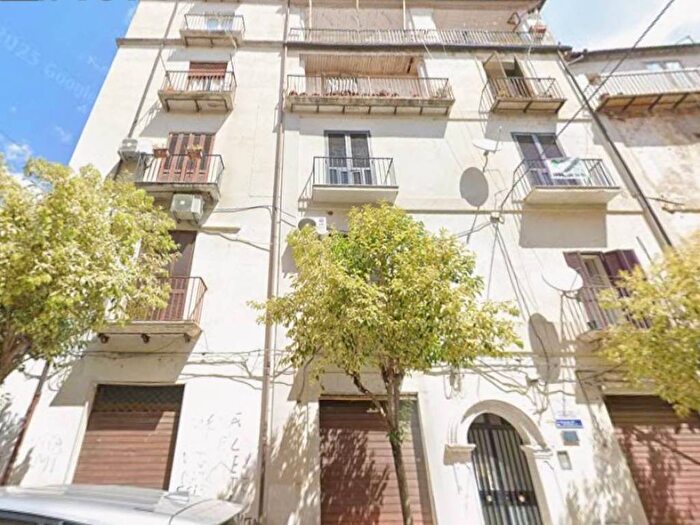 Appartamento bilocale in affitto in Via Rivocati, Centro Storico, Cosenza