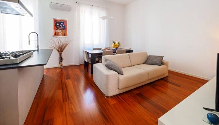 Appartamento monolocale in affitto in Via Paracelso, Buenos Aires, Milano