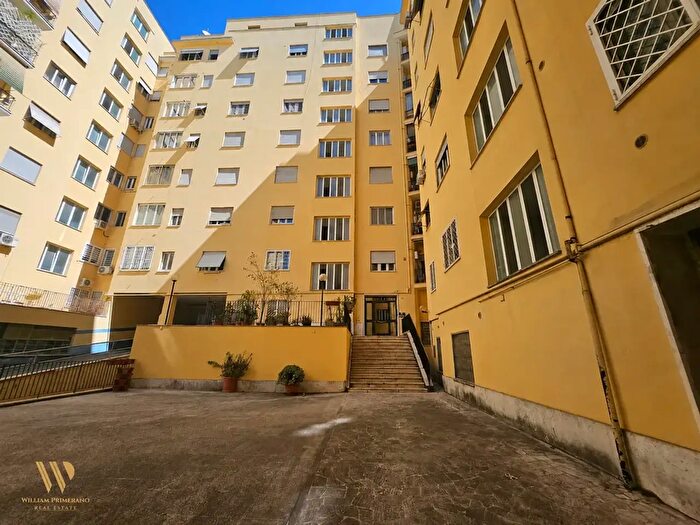 Appartamento bilocale in vendita in Via Amedeo Crivellucci, Roma