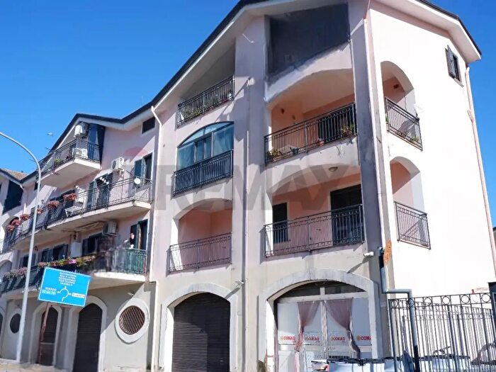 Appartamento trilocale in vendita in Viale Italia, Pietramelara