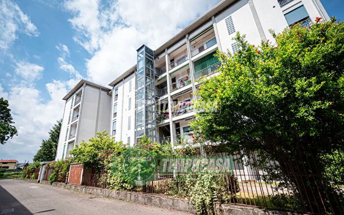 Appartamento bilocale in vendita in Via Oberdan, Nerviano