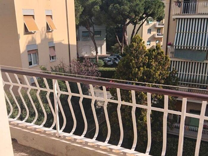 Appartamento quadrilocale in affitto in Via Angelo Orsini, Albaro, Genova
