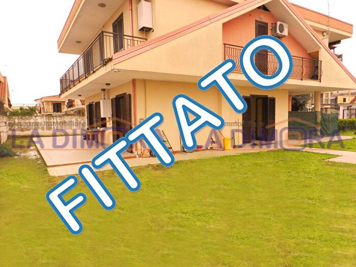 Appartamento quadrilocale in affitto in Via Campanello, Teverola