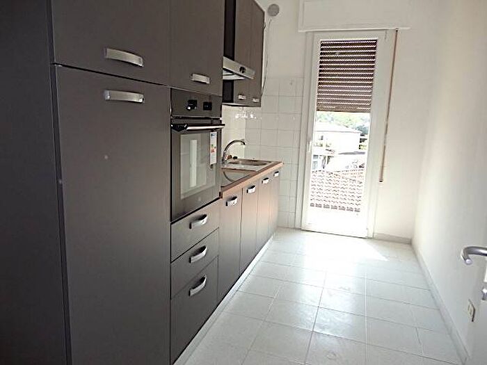 Appartamento trilocale in affitto in Via Durer, Arcella Sant'Antonino, Padova