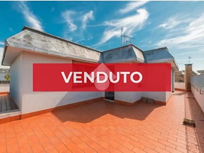 Appartamento trilocale in vendita in Via Bernardo Blumenstihl, Roma