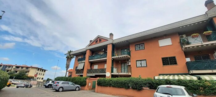 Appartamento bilocale in vendita in Via Lago di Bolsena, Montecompatri