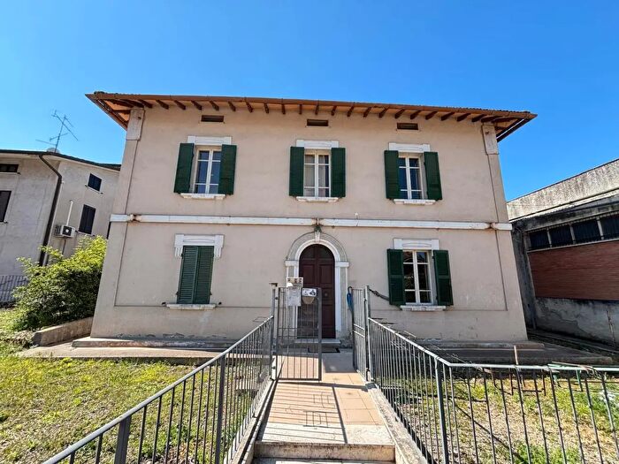 Casa con 5 locali in vendita in Via XXIV Maggio, Marsciano