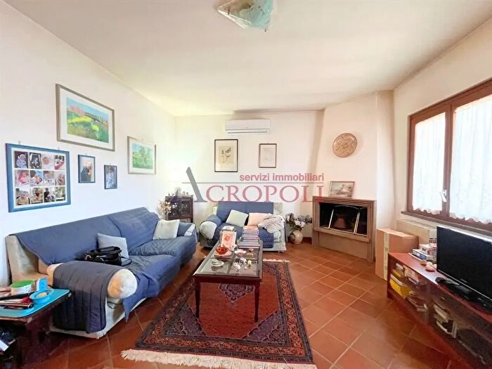 Casa quadrilocale in vendita in Via Monte Sirente, Anguillara Sabazia