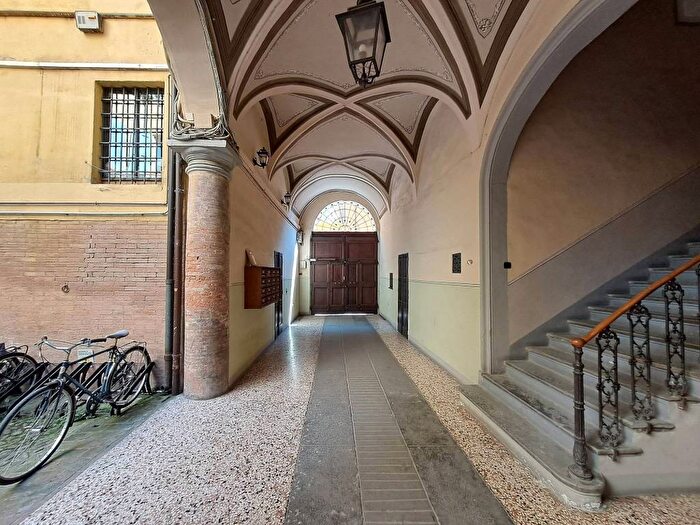 Casa bilocale in affitto in Via Canalino, Centro Storico, Modena