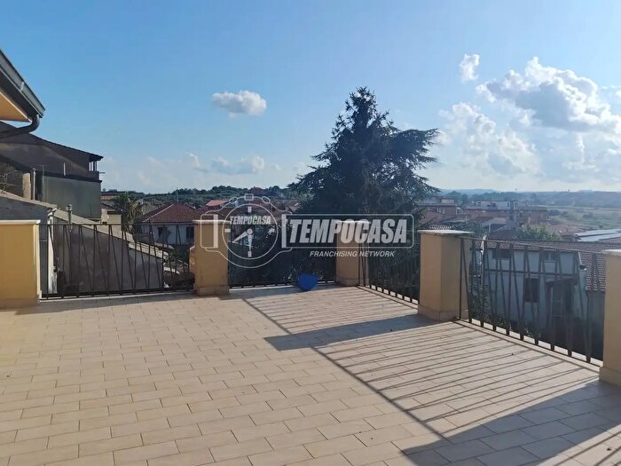 Appartamento trilocale in affitto in Via Ipponion, Vibo Valentia