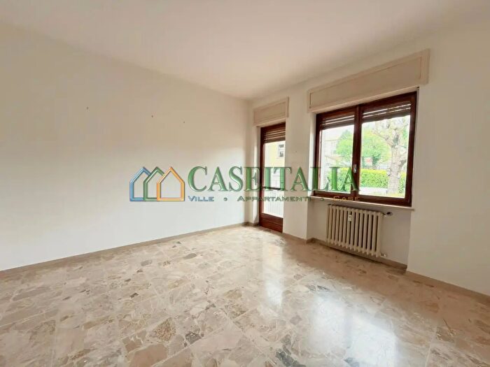 Appartamento con 5 locali in vendita in Ivrea
