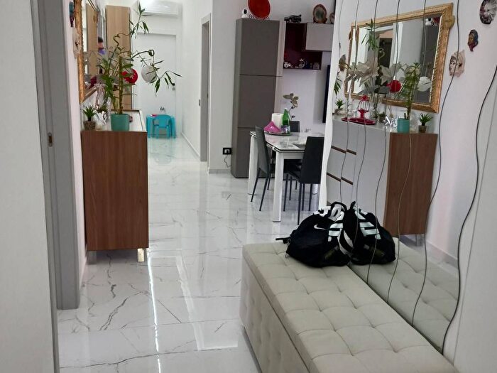 Appartamento quadrilocale in affitto in Via Gennaio, Santa Lucia Golosine, Verona