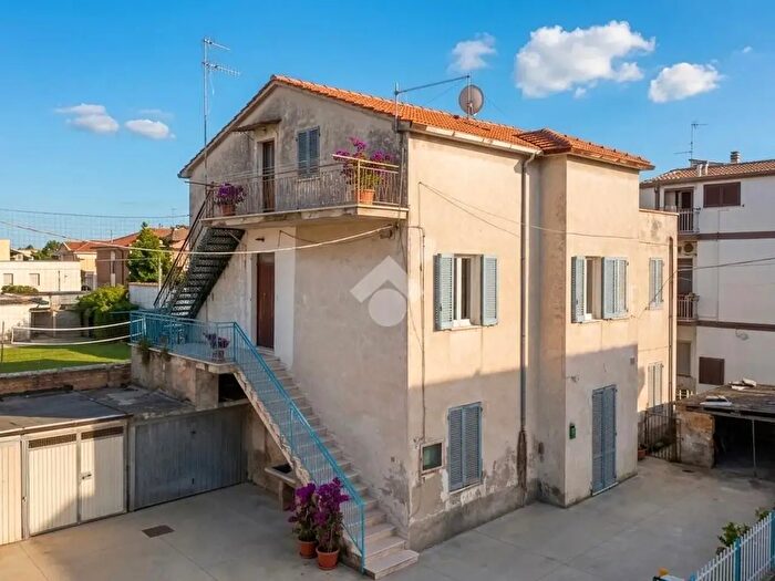 Appartamento quadrilocale in vendita in Via Rubicone, Roseto Degli Abruzzi
