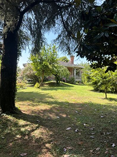 Casa con 6 locali in vendita in Via PF Calvi, Noale